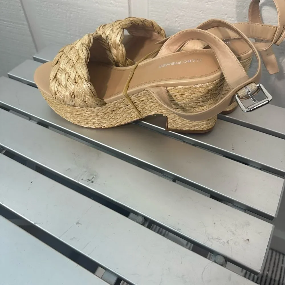 Marc Fisher Steele Jute Raffeta Platform Sandals Size 10 NWOT